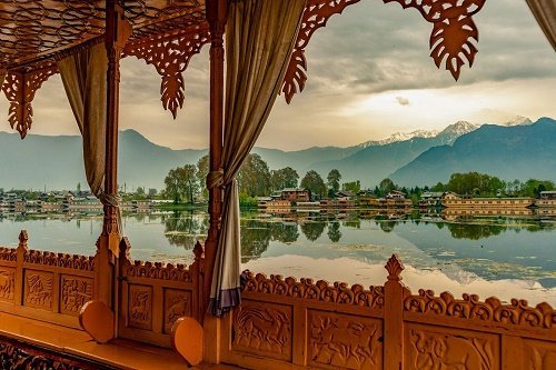 SRINAGAR, KARGIL & LEH, NUBRA, TURTUK PANGONG