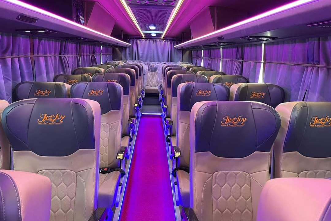 2/2 -AC Sleeper Bus